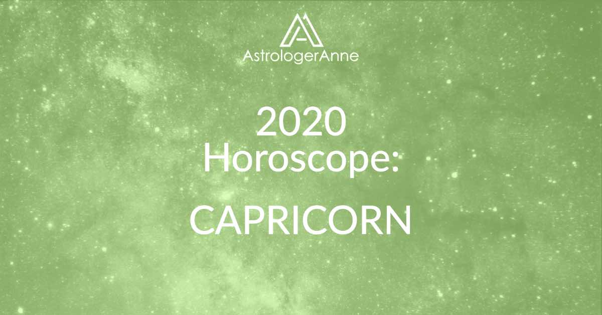 Green starry night sky for 2020 Capricorn horoscope